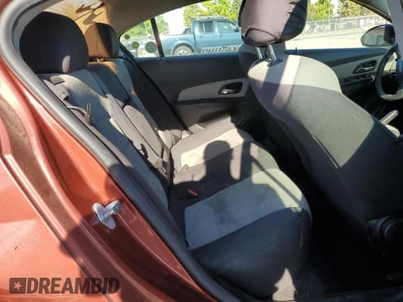 2013 Chevrolet Cruze LS с VIN 1G1PB5SH0D7197184, выставлен на аукционе Copart как лот 68152675 с пробегом 112 707 миль миль и Списание • Salvage title. История ставок и продаж доступна на DreamBid. Изображение 10.