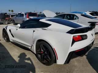 2019 Chevrolet Corvette Grand Sport 2LT с VIN 1G1YY2D76K5121242, выставлен на аукционе Copart как лот 74897434 с пробегом Не указан миль и На запчасти • Non repairable. История ставок и продаж доступна на DreamBid. Изображение 2.