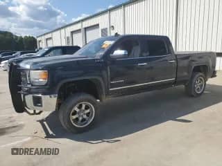 2015 GMC Sierra 1500 SLT z VIN 3GTU2VEJ1FG298282, wystawiony jako Copart lot #80718125 z przebiegiem 189 786 mil mil oraz Szkoda całkowita • Salvage title. Historia ofert i sprzedaży dostępna na DreamBid. Obrazek 1.