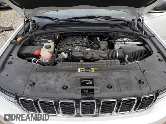 2022 Jeep Grand Cherokee Limited with VIN 1C4RJKBG9N8527232, listed as a Copart auction lot 81664255 with 30,357 mi miles and Salvage title. Bid and sale history available at DreamBid. Image 12.
