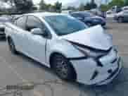 2016 Toyota Prius Four z VIN JTDKARFU2G3028606, wystawiony jako IAAI lot #42772879 z przebiegiem 142 668 mil mil oraz . Historia ofert i sprzedaży dostępna na DreamBid. Obrazek 1.