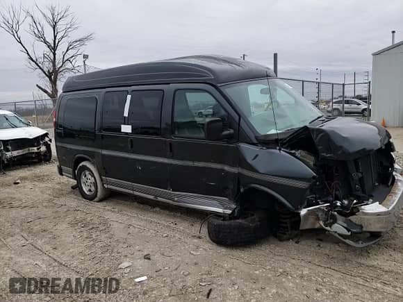 2004 Chevrolet Express Passenger с VIN 1GBFG15T841226225, выставлен на аукционе Copart как лот 44023515 с пробегом Не указан миль и На запчасти • Non repairable. История ставок и продаж доступна на DreamBid. Изображение 11.