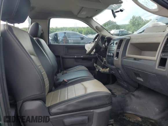 2011 Ram 1500 ST z VIN 3D7JB1EP9BG591654, wystawiony jako Copart lot #65054294 z przebiegiem 247 177 mil mil oraz Szkoda całkowita • Salvage title. Historia ofert i sprzedaży dostępna na DreamBid. Obrazek 10.