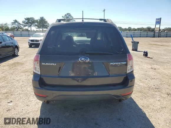 2009 Subaru Forester X с VIN JF2SH63649H724312, выставлен на аукционе Copart как лот 82261655 с пробегом 294 712 миль миль и Списание • Salvage title. История ставок и продаж доступна на DreamBid. Изображение 6.