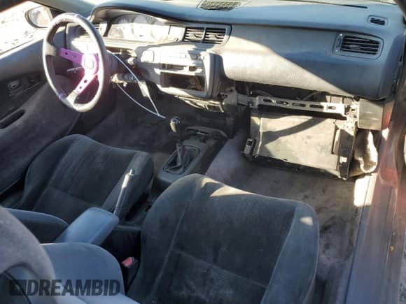 1992 Honda Civic с VIN 2HGEH3384NH515136, выставлен на аукционе Copart как лот 75060114 с пробегом 215 620 миль миль и Списание • Salvage title. История ставок и продаж доступна на DreamBid. Изображение 8.