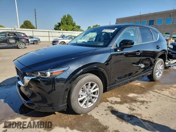 2024 Mazda CX-5 S Preferred z VIN JM3KFBCL4R0432250, wystawiony jako Copart lot #69776765 z przebiegiem 15 487 mil mil oraz Szkoda całkowita • Salvage title. Historia ofert i sprzedaży dostępna na DreamBid. Obrazek 1.
