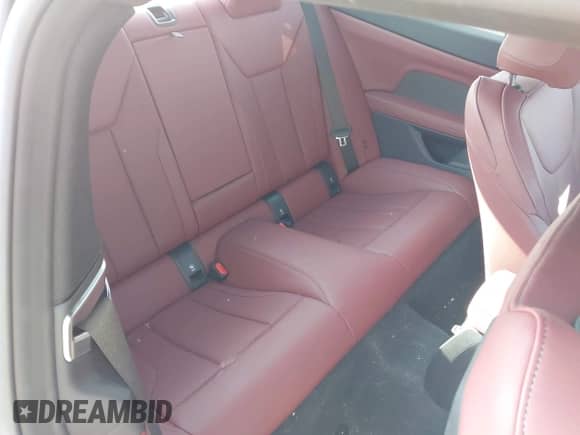 2023 BMW 4 Series 430i xDrive z VIN WBA73AP00PCM82945, wystawiony jako IAAI lot #42470151 z przebiegiem 9 862 mil mil oraz . Historia ofert i sprzedaży dostępna na DreamBid. Obrazek 8.