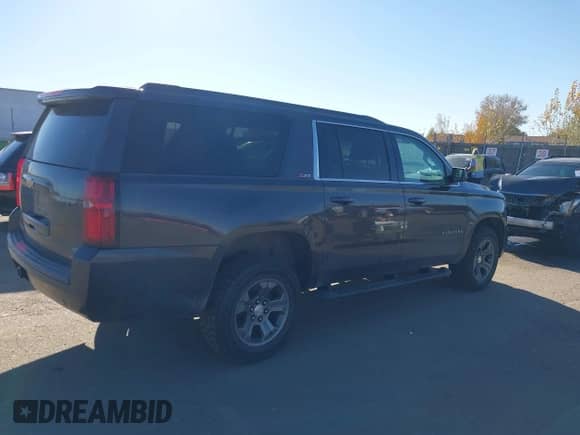 2017 Chevrolet Suburban LT с VIN 1GNSKHKC7HR383653, выставлен на аукционе IAAI как лот 37991823 с пробегом 88 851 миль миль и . История ставок и продаж доступна на DreamBid. Изображение 4.