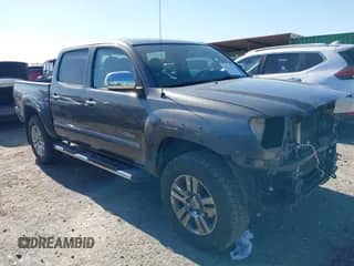 2013 Toyota Tacoma PreRunner with VIN 5TFJU4GN2DX031877, listed as a IAAI auction lot 41532757 with 176,797 mi miles and . Bid and sale history available at DreamBid. Image 1.