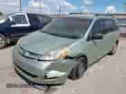 2008 Toyota Sienna LE z VIN 5TDZK23C48S127636, wystawiony jako IAAI lot #43404720 z przebiegiem 181 025 mil mil oraz . Historia ofert i sprzedaży dostępna na DreamBid. Obrazek 2.