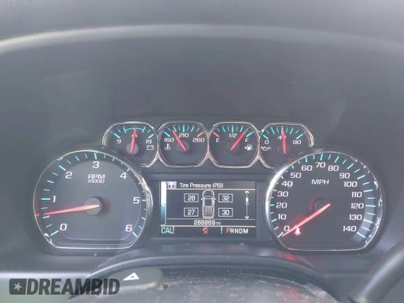 2015 Chevrolet Silverado 1500 LT with VIN 1GCVKREC9FZ326472, listed as a IAAI auction lot 43534025 with 288,869 mi miles and . Bid and sale history available at DreamBid. Image 7.