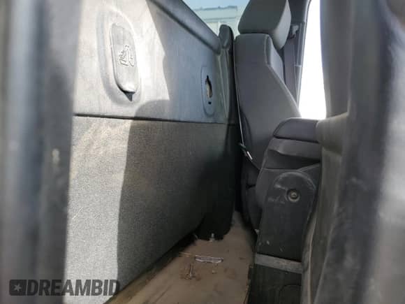 2015 Chevrolet Silverado 3500 with VIN 1GC3KZC83FF112018, listed as a Copart auction lot 48462325 with 112,266 mi miles and Salvage title. Bid and sale history available at DreamBid. Image 10.