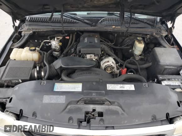 2000 GMC Sierra 1500 SLE with VIN 1GTEC19T8YZ168086, listed as a Copart auction lot 71090405 with 114,992 mi miles and Non repairable. Bid and sale history available at DreamBid. Image 11.