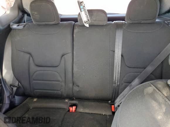 2018 Jeep Renegade Altitude with VIN ZACCJABB9JPG95346, listed as a Copart auction lot 66939205 with 359,902 mi miles and Salvage title. Bid and sale history available at DreamBid. Image 10.