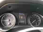 2023 Toyota Camry SE z VIN 4T1G11AK4PU187162, wystawiony jako Copart lot #70988945 z przebiegiem 41 129 mil mil oraz Szkoda całkowita • Salvage title. Historia ofert i sprzedaży dostępna na DreamBid. Obrazek 9.