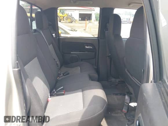2008 Chevrolet Colorado 1LT z VIN 1GCDT13EX88118429, wystawiony jako IAAI lot #42763126 z przebiegiem 233 865 mil mil oraz . Historia ofert i sprzedaży dostępna na DreamBid. Obrazek 8.