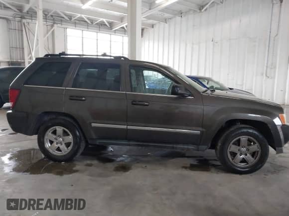 2006 Jeep Grand Cherokee Limited with VIN 1J4HR58N16C310410, listed as a IAAI auction lot 43194311 with 183,594 mi miles and . Bid and sale history available at DreamBid. Image 13.