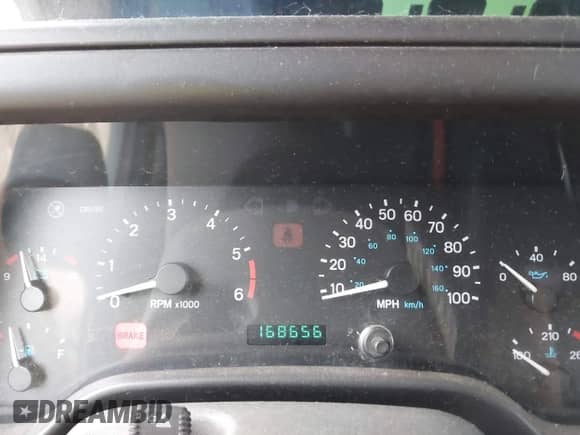 2000 Jeep Wrangler SE with VIN 1J4FA29P4YP740134, listed as a IAAI auction lot 42772253 with 168,656 mi miles and . Bid and sale history available at DreamBid. Image 7.