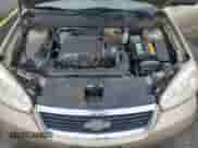 2006 Chevrolet Malibu 1FL z VIN 1G1ZS51886F103412, wystawiony jako Copart lot #81873885 z przebiegiem 149 566 mil mil oraz Szkoda całkowita • Salvage title. Historia ofert i sprzedaży dostępna na DreamBid. Obrazek 11.