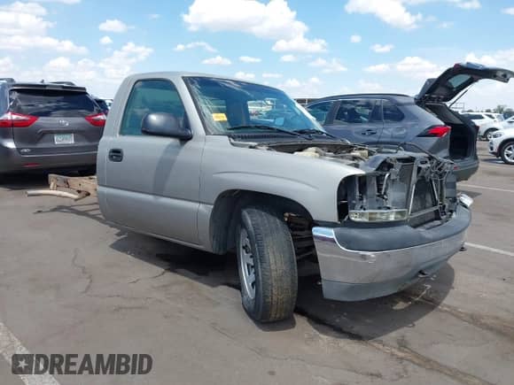 2000 GMC Sierra 1500 SL с VIN 1GTEC14W0YZ299238, выставлен на аукционе IAAI как лот 42806106 с пробегом Не указан миль и . История ставок и продаж доступна на DreamBid. Изображение 1.