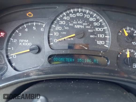 2005 Chevrolet Tahoe Z71 z VIN 1GNEK13Z85R226863, wystawiony jako IAAI lot #43359401 z przebiegiem 351 106 mil mil oraz . Historia ofert i sprzedaży dostępna na DreamBid. Obrazek 7.