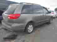 2004 Toyota Sienna XLE with VIN 5TDZA22C04S166139, listed as a IAAI auction lot 43343517 with 101,959 mi miles and . Bid and sale history available at DreamBid. Image 4.