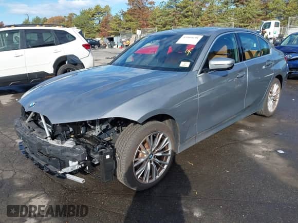 2024 BMW 3 Series 330i xDrive with VIN 3MW89FF04R8E20508, listed as a IAAI auction lot 43484691 with 3,206 mi miles and . Bid and sale history available at DreamBid. Image 2.