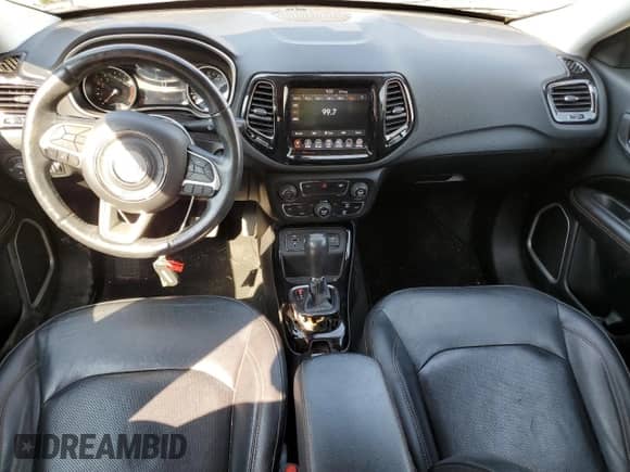 2019 Jeep Compass Limited with VIN 3C4NJCCB7KT662584, listed as a Copart auction lot 68265085 with 75,610 mi miles and Salvage title. Bid and sale history available at DreamBid. Image 8.
