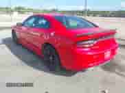 2019 Dodge Charger SXT z VIN 2C3CDXBG8KH699370, wystawiony jako IAAI lot #43361261 z przebiegiem 125 470 mil mil oraz . Historia ofert i sprzedaży dostępna na DreamBid. Obrazek 3.
