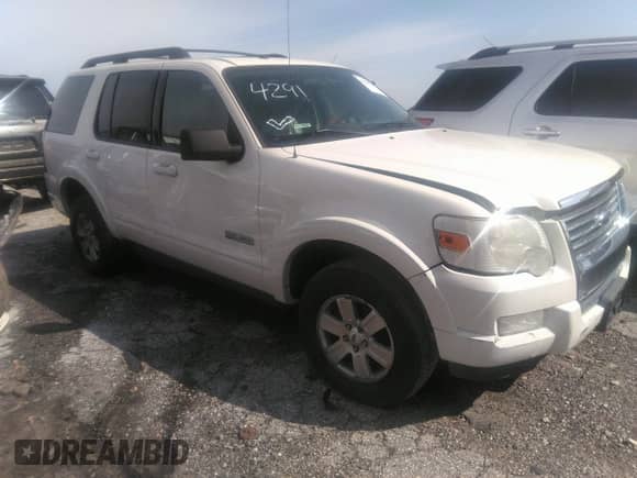 2008 Ford Explorer XLT with VIN 1FMEU73E08UA62749, listed as a IAAI auction lot 41377592 with 196,003 mi miles and . Bid and sale history available at DreamBid. Image 1.