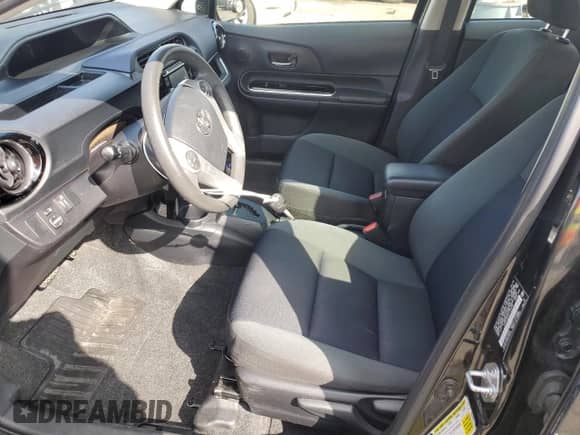 2016 Toyota Prius One z VIN JTDKDTB30G1120942, wystawiony jako Copart lot #84733835 z przebiegiem 156 034 mil mil oraz Szkoda całkowita • Salvage title. Historia ofert i sprzedaży dostępna na DreamBid. Obrazek 7.