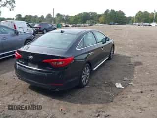 2016 Hyundai Sonata Sport with VIN 5NPE34AF1GH284663, listed as a IAAI auction lot 43351366 with 176,915 mi miles and . Bid and sale history available at DreamBid. Image 4.