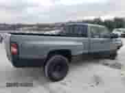 1996 Dodge 3500 с VIN 3B7MC33C1TM128281, выставлен на аукционе Copart как лот 82966324 с пробегом 235 469 миль миль и Списание • Salvage title. История ставок и продаж доступна на DreamBid. Изображение 3.