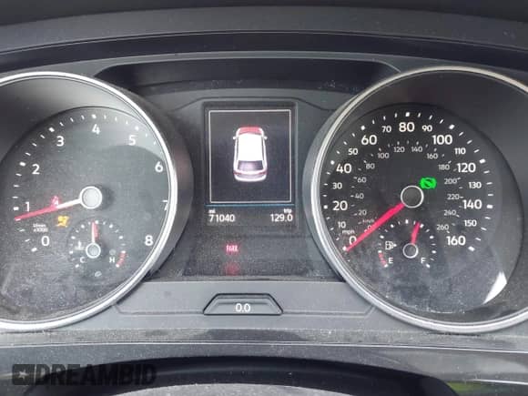 2018 Volkswagen Tiguan S с VIN 3VV0B7AX5JM108306, выставлен на аукционе IAAI как лот 42741783 с пробегом 71 040 миль миль и . История ставок и продаж доступна на DreamBid. Изображение 7.