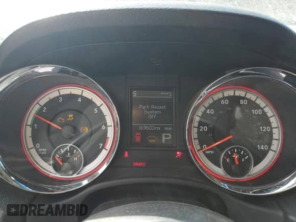2013 Dodge Durango SXT with VIN 1C4RDHAG4DC662092, listed as a Copart auction lot 71425135 with 169,603 mi miles and Salvage title. Bid and sale history available at DreamBid. Image 9.