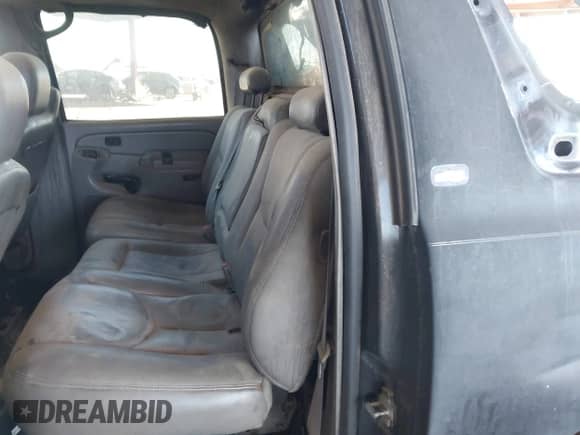 2005 Chevrolet Avalanche Z66 с VIN 3GNEC12Z25G265317, выставлен на аукционе IAAI как лот 43360801 с пробегом 175 199 миль миль и . История ставок и продаж доступна на DreamBid. Изображение 8.
