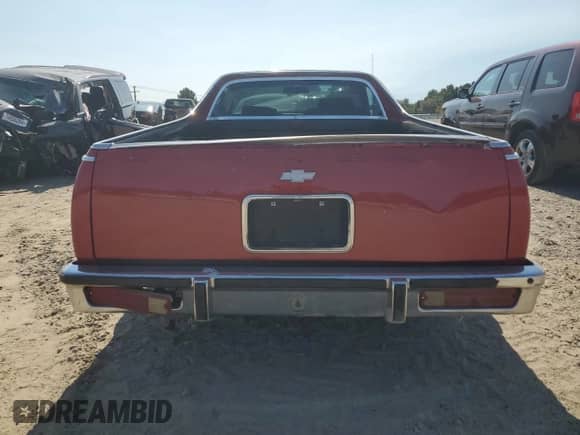 1984 Chevrolet El Camino с VIN 1GCCW80H1ER202171, выставлен на аукционе Copart как лот 75172574 с пробегом 99 287 миль миль и Списание • Salvage title. История ставок и продаж доступна на DreamBid. Изображение 6.