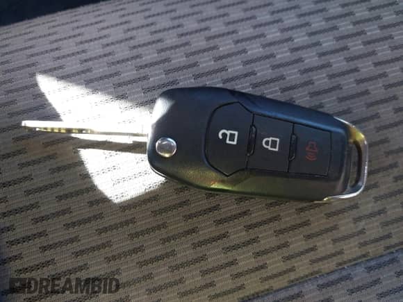 2016 Ford F-150 XLT z VIN 1FTFW1EF3GFC87210, wystawiony jako IAAI lot #43467856 z przebiegiem 67 712 mil mil oraz . Historia ofert i sprzedaży dostępna na DreamBid. Obrazek 11.