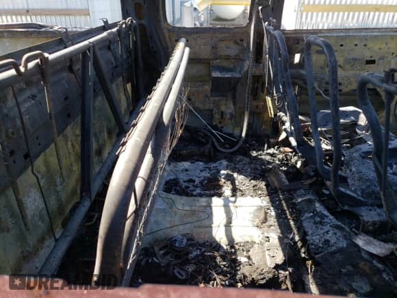 2005 Chevrolet Silverado 1500 Work Truck with VIN 1GCEK19V15Z332018, listed as a Copart auction lot 48537835 with Not provided miles and Non repairable. Bid and sale history available at DreamBid. Image 10.