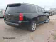 2019 Chevrolet Suburban LT z VIN 1GNSCHKC4KR193880, wystawiony jako IAAI lot #42270216 z przebiegiem 137 872 mil mil oraz . Historia ofert i sprzedaży dostępna na DreamBid. Obrazek 4.