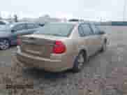 2004 Chevrolet Malibu LS с VIN 1G1ZT54864F181550, выставлен на аукционе IAAI как лот 43545589 с пробегом 254 570 миль миль и . История ставок и продаж доступна на DreamBid. Изображение 4.