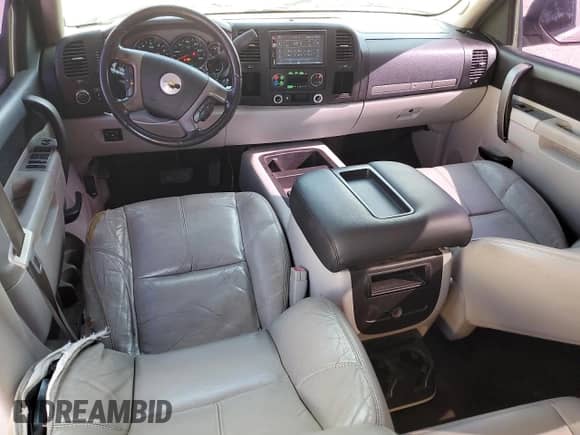 2011 Chevrolet Silverado 1500 LT с VIN 3GCPCSE00BG177589, выставлен на аукционе Copart как лот 85139795 с пробегом 232 383 миль миль и Списание • Salvage title. История ставок и продаж доступна на DreamBid. Изображение 8.