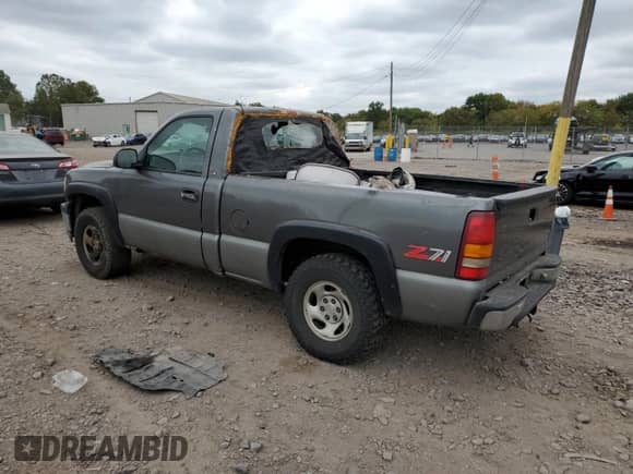 1999 Chevrolet Silverado 1500 с VIN 1GCEK14V5XZ124718, выставлен на аукционе Copart как лот 72645484 с пробегом Не указан миль и Списание • Salvage title. История ставок и продаж доступна на DreamBid. Изображение 2.