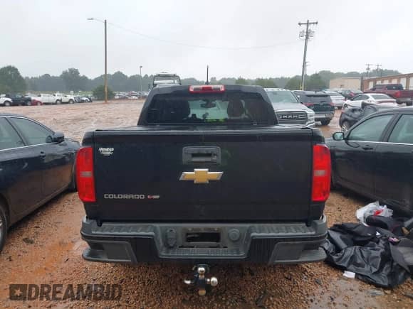2017 Chevrolet Colorado 4WD WT с VIN 1GCGTBEN7H1272377, выставлен на аукционе IAAI как лот 42938839 с пробегом 114 918 миль миль и . История ставок и продаж доступна на DreamBid. Изображение 16.