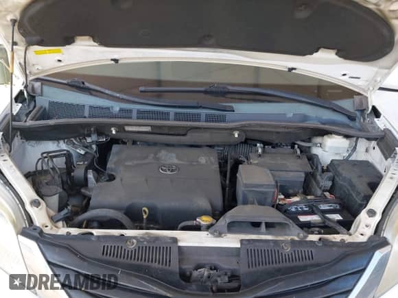 2012 Toyota Sienna LE AAS with VIN 5TDKK3DC9CS274467, listed as a IAAI auction lot 43309620 with 258,543 mi miles and . Bid and sale history available at DreamBid. Image 10.