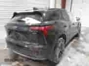 2024 Chevrolet Blazer EV eAWD RS z VIN 3GNKDCRJ9RS171871, wystawiony jako IAAI lot #41325892 z przebiegiem 3 327 mil mil oraz . Historia ofert i sprzedaży dostępna na DreamBid. Obrazek 4.