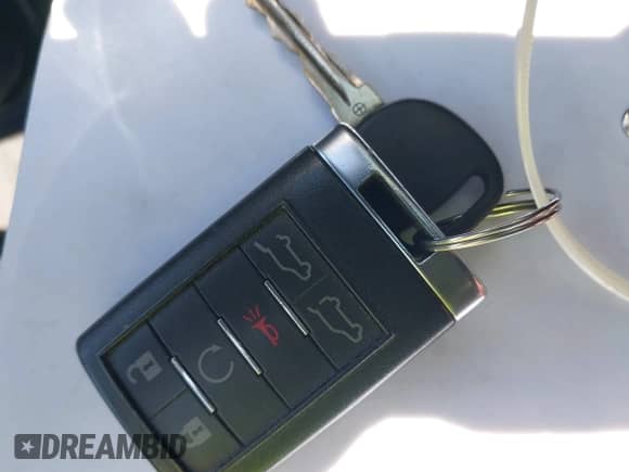 2010 Cadillac Escalade Luxury with VIN 1GYUKBEF2AR167469, listed as a IAAI auction lot 43088717 with 66,068 mi miles and . Bid and sale history available at DreamBid. Image 11.