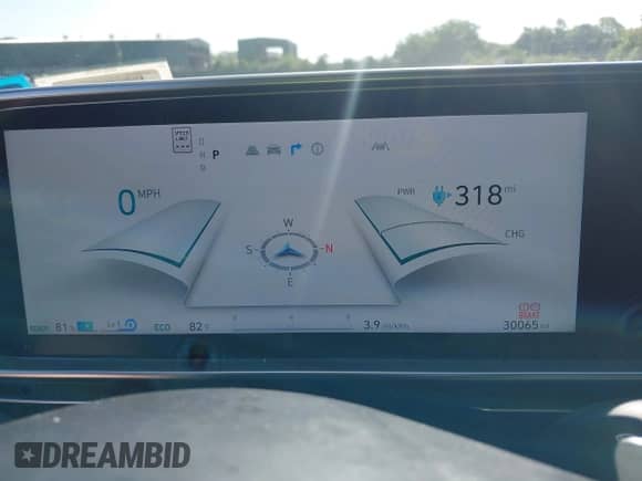 2023 Hyundai Ioniq 6 SE z VIN KMHM24AC7PA045528, wystawiony jako IAAI lot #42791381 z przebiegiem 30 065 mil mil oraz . Historia ofert i sprzedaży dostępna na DreamBid. Obrazek 7.