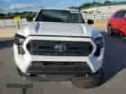 2025 Toyota Tacoma SR with VIN 3TYJDAHN7ST019132, listed as a Copart auction lot 83860035 with 786 mi miles and Clean title. Bid and sale history available at DreamBid. Image 5.