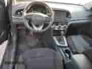 2019 Hyundai Elantra SEL z VIN 5NPD84LF8KH468291, wystawiony jako Copart lot #77731764 z przebiegiem 83 574 mil mil oraz Nie do naprawy • Non repairable. Historia ofert i sprzedaży dostępna na DreamBid. Obrazek 8.